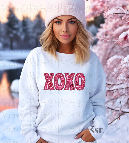 XoXo Faux Sequin Graphic Tee Sweatshirt